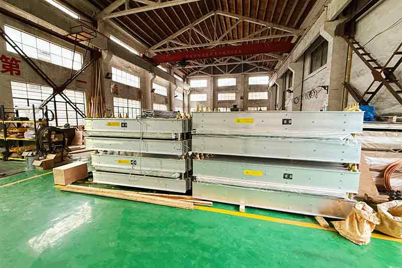 Jiangyin Tongxin Vulcanizing Machine Manufacturer Co., Ltd.